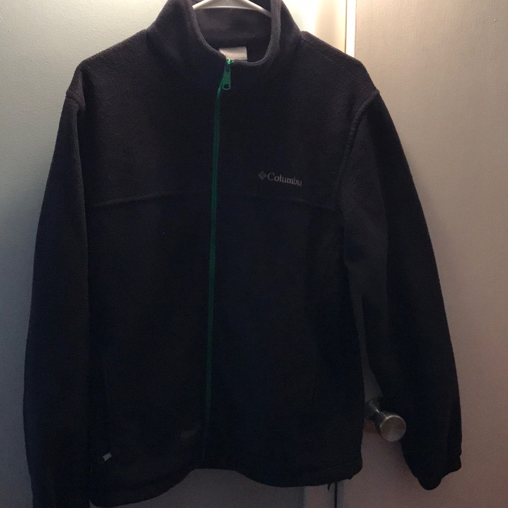 Men’s Columbia sweater
